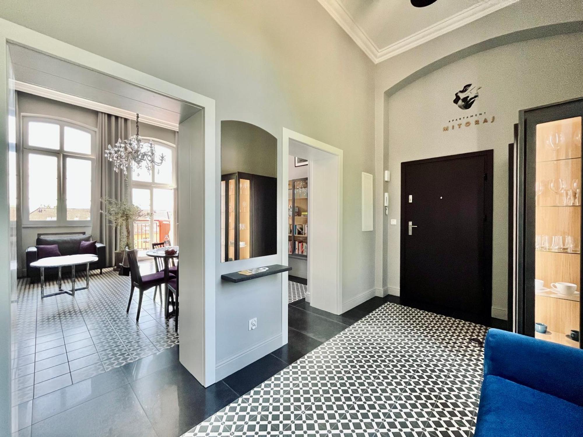 Apartamenty Lemon Pepper เยเลเนียกูรา ภายนอก รูปภาพ